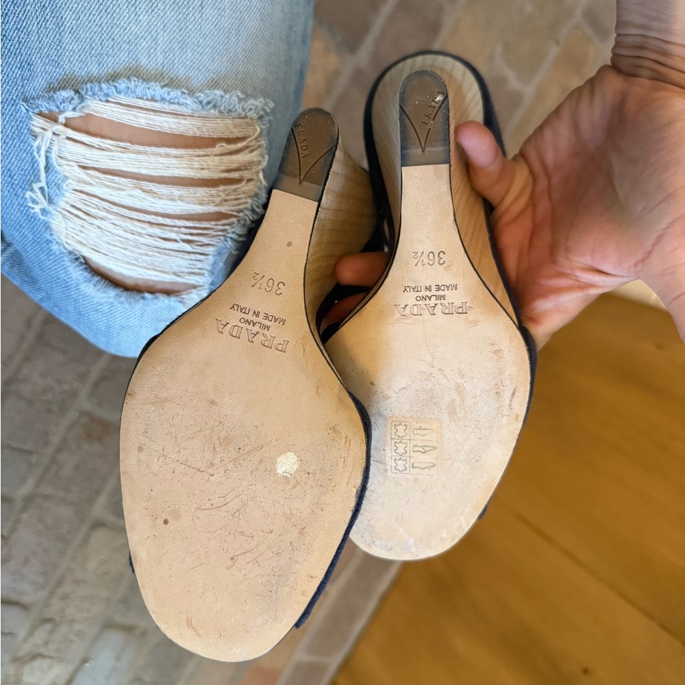 Prada Navy suede Wedge - Picture 4 of 5